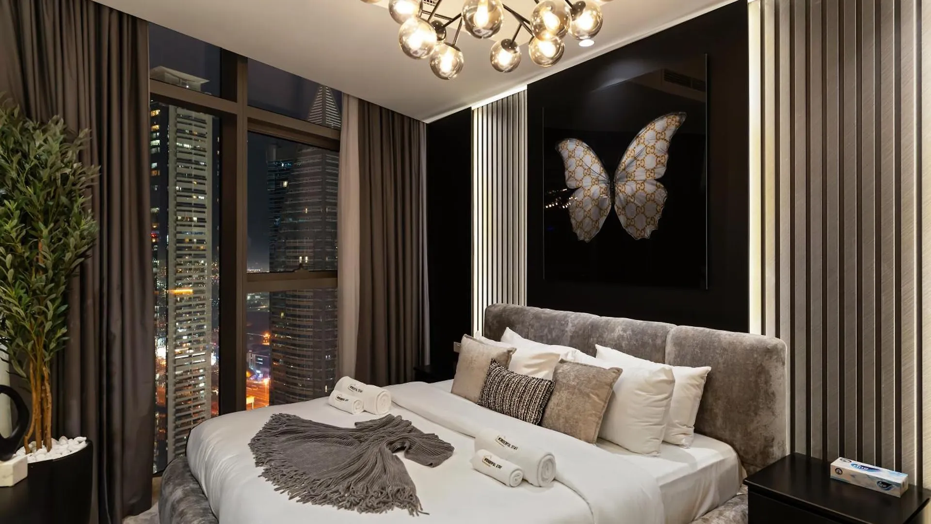 Wonderfulstay At Paramount - Highest Infinity Pool - Burj Khalifa View - Brand New Luxury Apartments Dubai