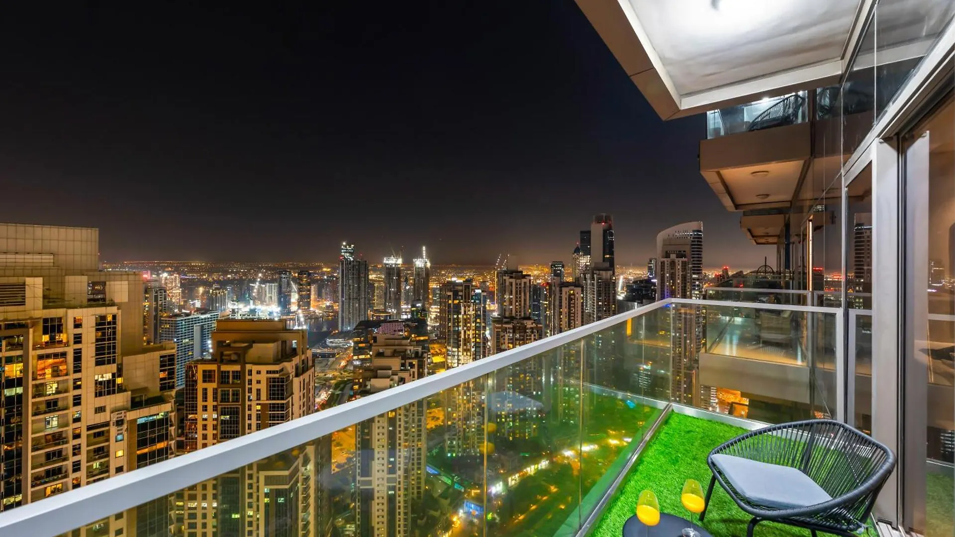 Wonderfulstay At Paramount - Highest Infinity Pool - Burj Khalifa View - Brand New Luxury Apartments Dubai