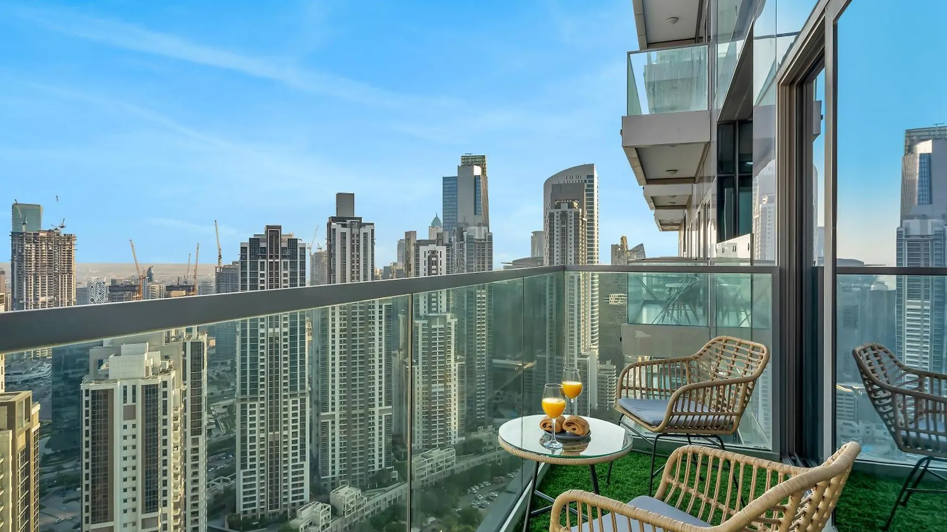 Wonderfulstay At Paramount - Highest Infinity Pool - Burj Khalifa View - Brand New Luxury Apartments Dubai