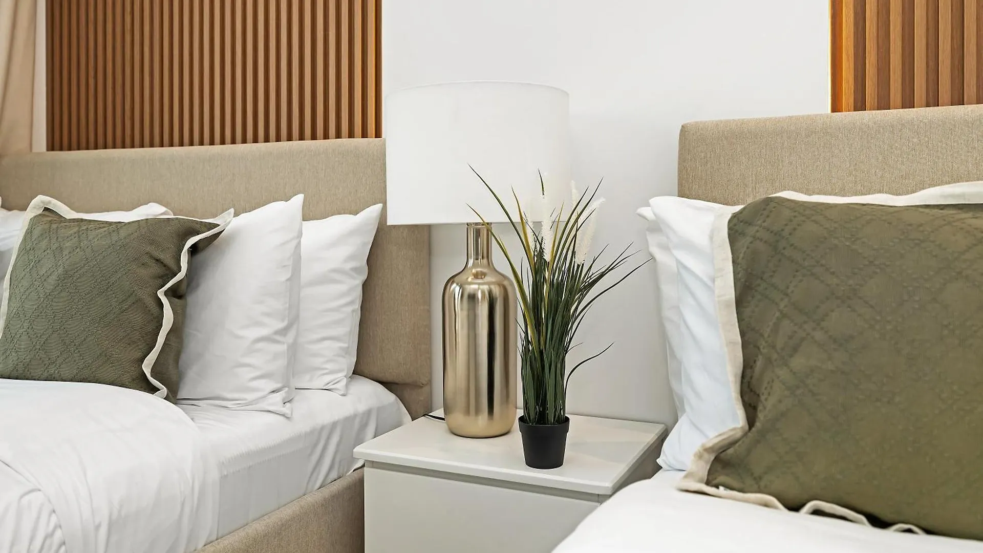 Wonderfulstay At Paramount - Highest Infinity Pool - Burj Khalifa View - Brand New Luxury Apartments Dubai