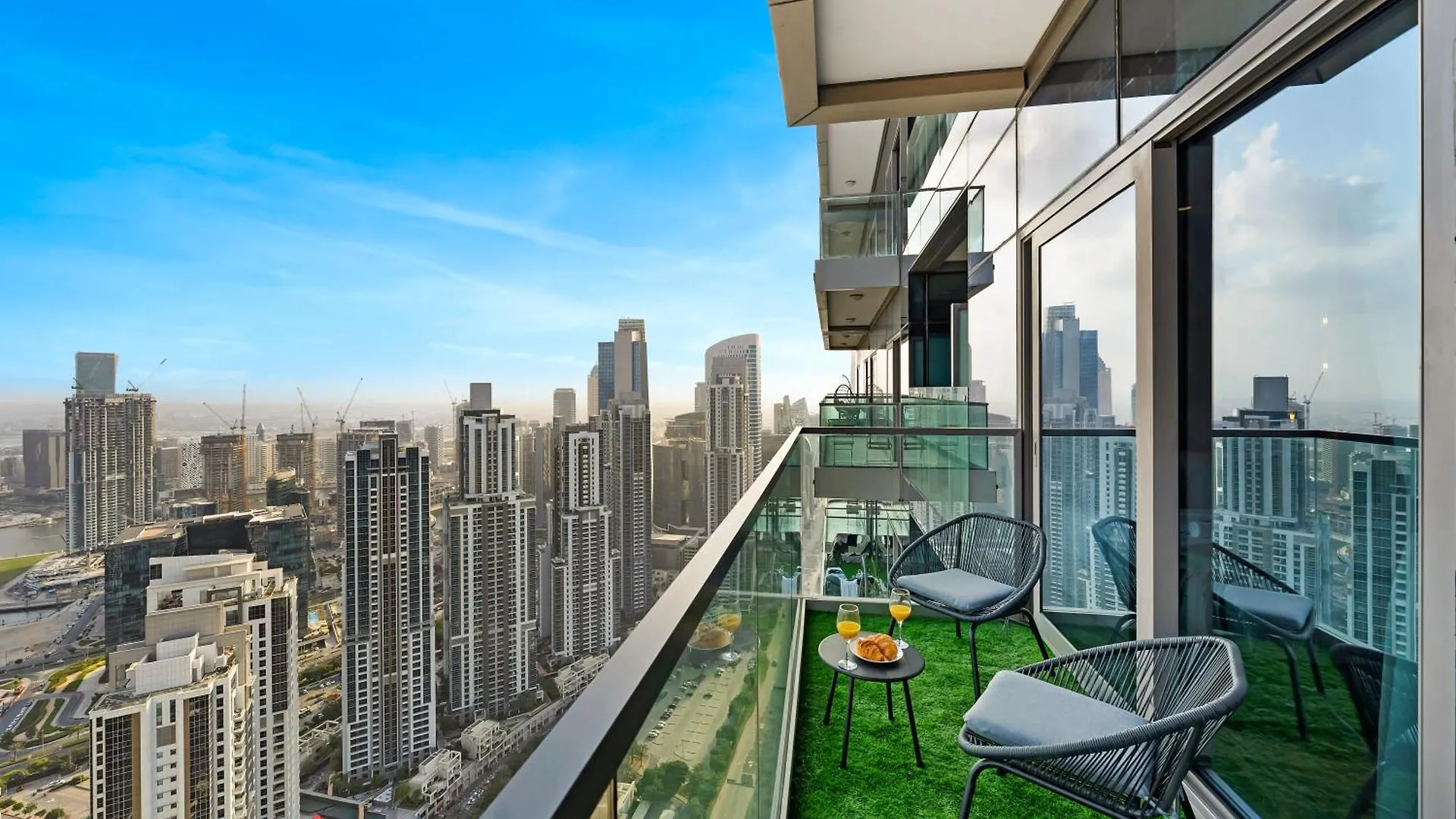 Wonderfulstay At Paramount - Highest Infinity Pool - Burj Khalifa View - Brand New Luxury Apartments Dubai