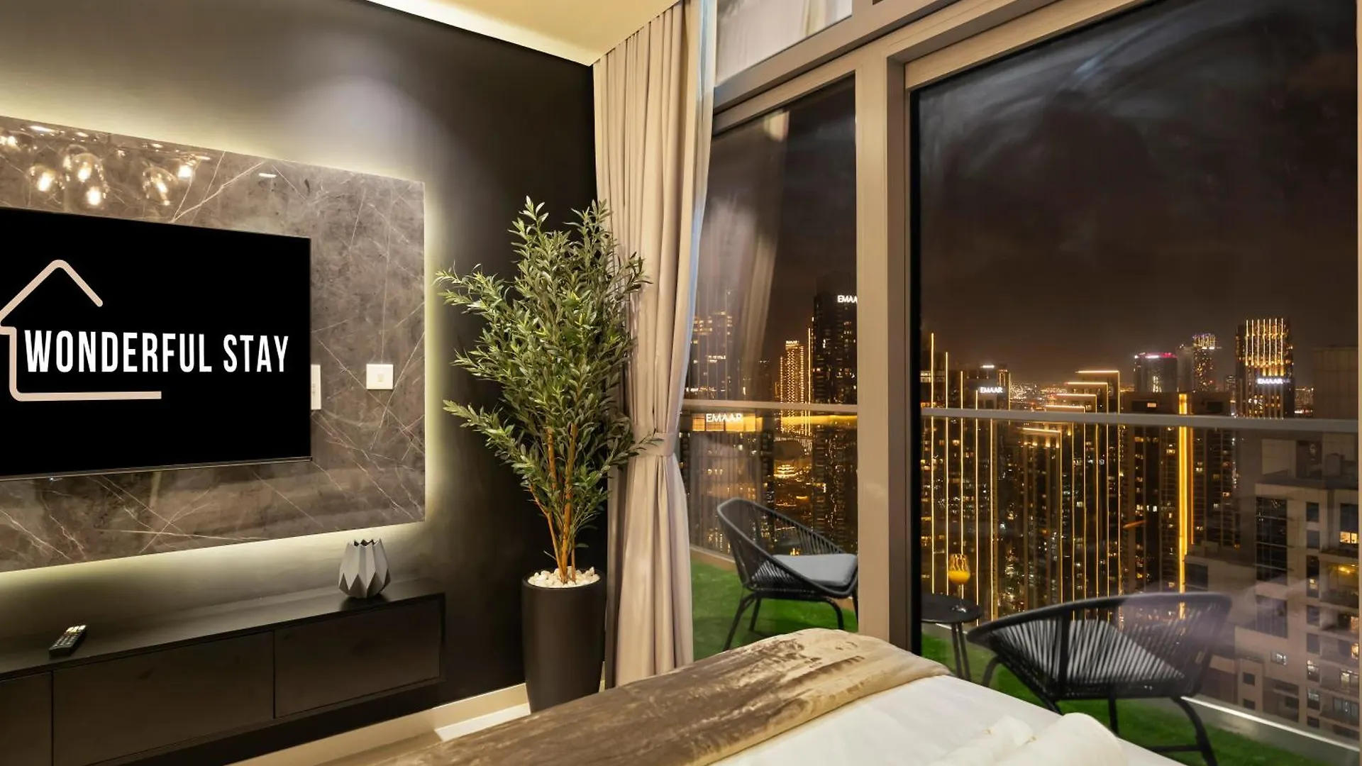Wonderfulstay At Paramount - Highest Infinity Pool - Burj Khalifa View - Brand New Luxury Apartments Dubai 0*,