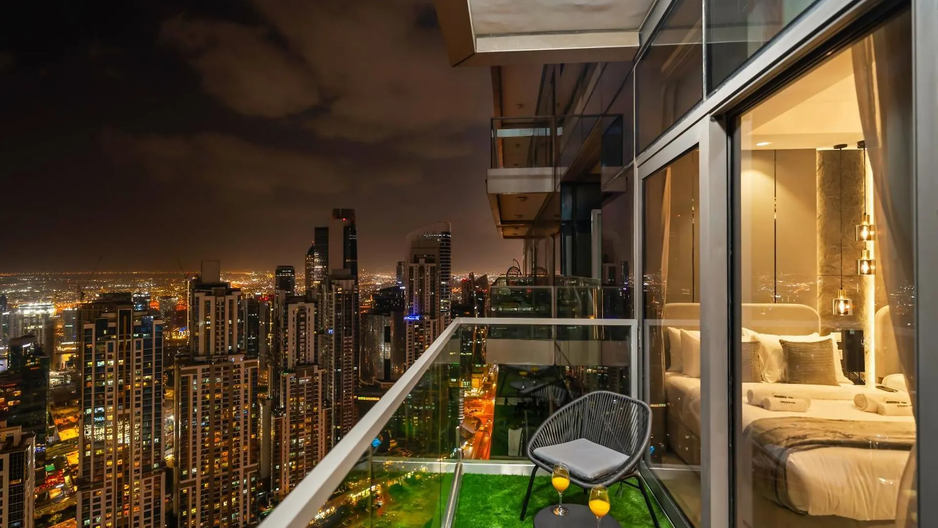Wonderfulstay At Paramount - Highest Infinity Pool - Burj Khalifa View - Brand New Luxury Apartments Dubai