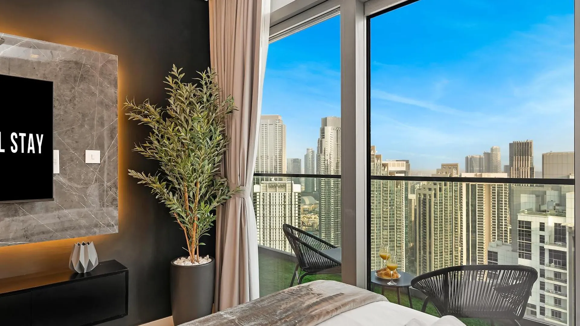 Wonderfulstay At Paramount - Highest Infinity Pool - Burj Khalifa View - Brand New Luxury Apartments Dubai
