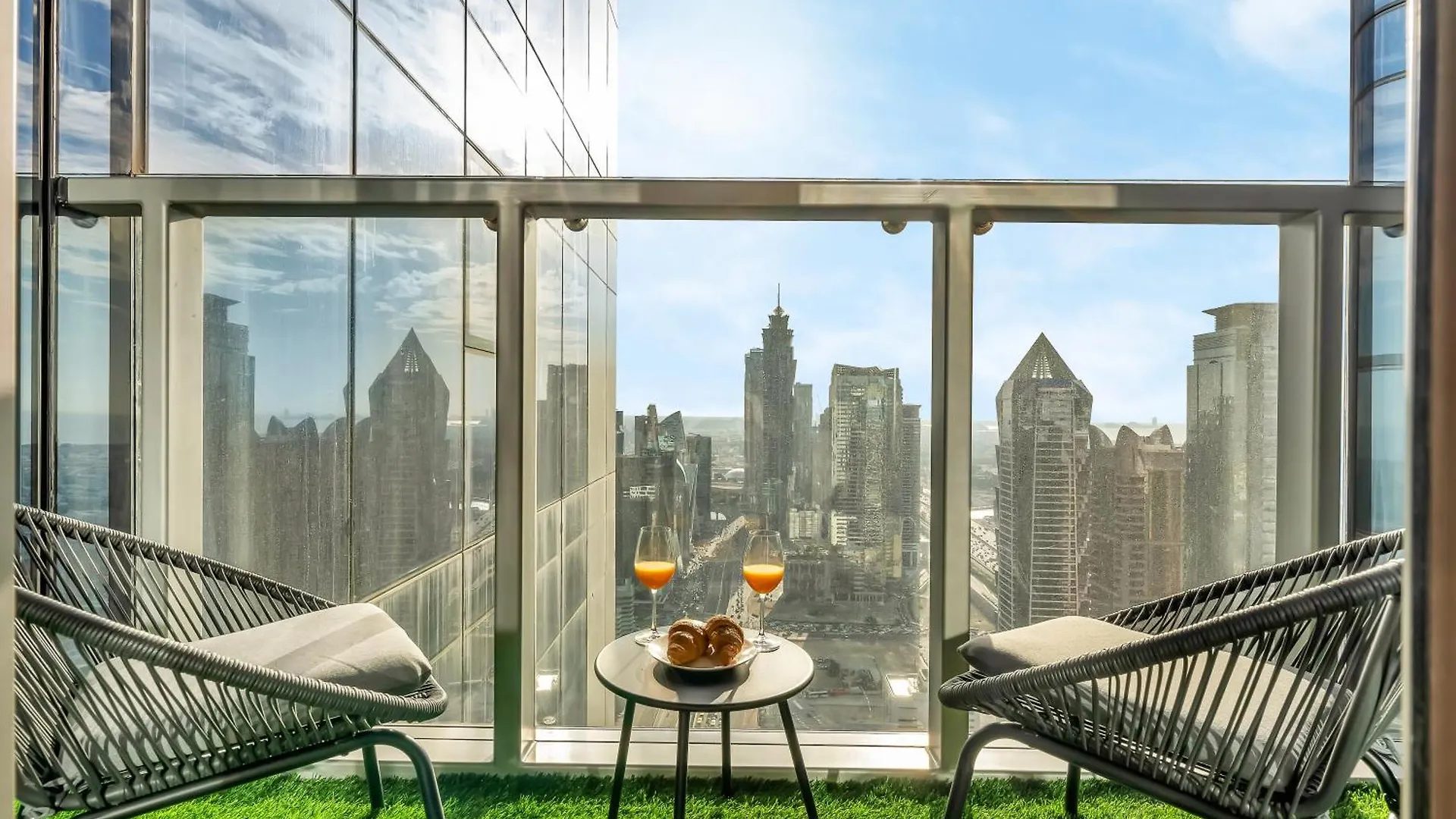 Wonderfulstay At Paramount - Highest Infinity Pool - Burj Khalifa View - Brand New Luxury Apartments Dubai